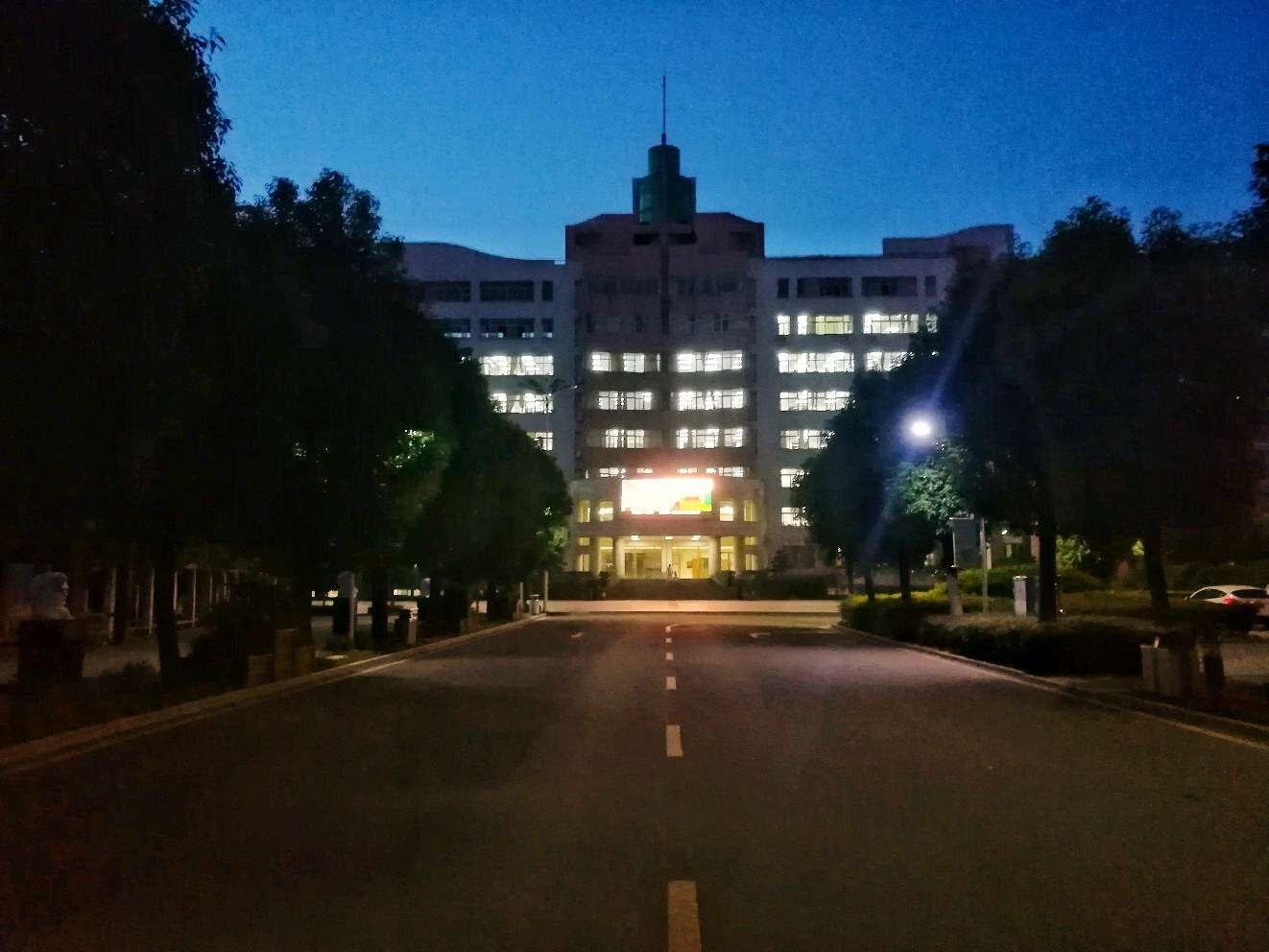 主教学楼